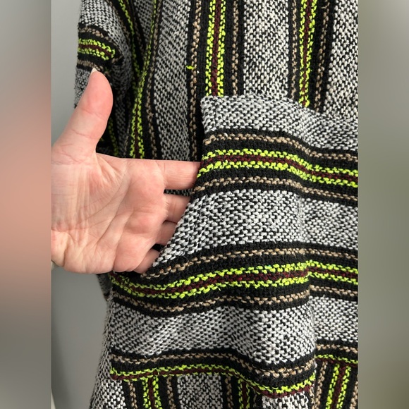 Striped Baja Jacket Hoodie Drug Rug Mexico Blanket sweater - Picture 6 of 7
